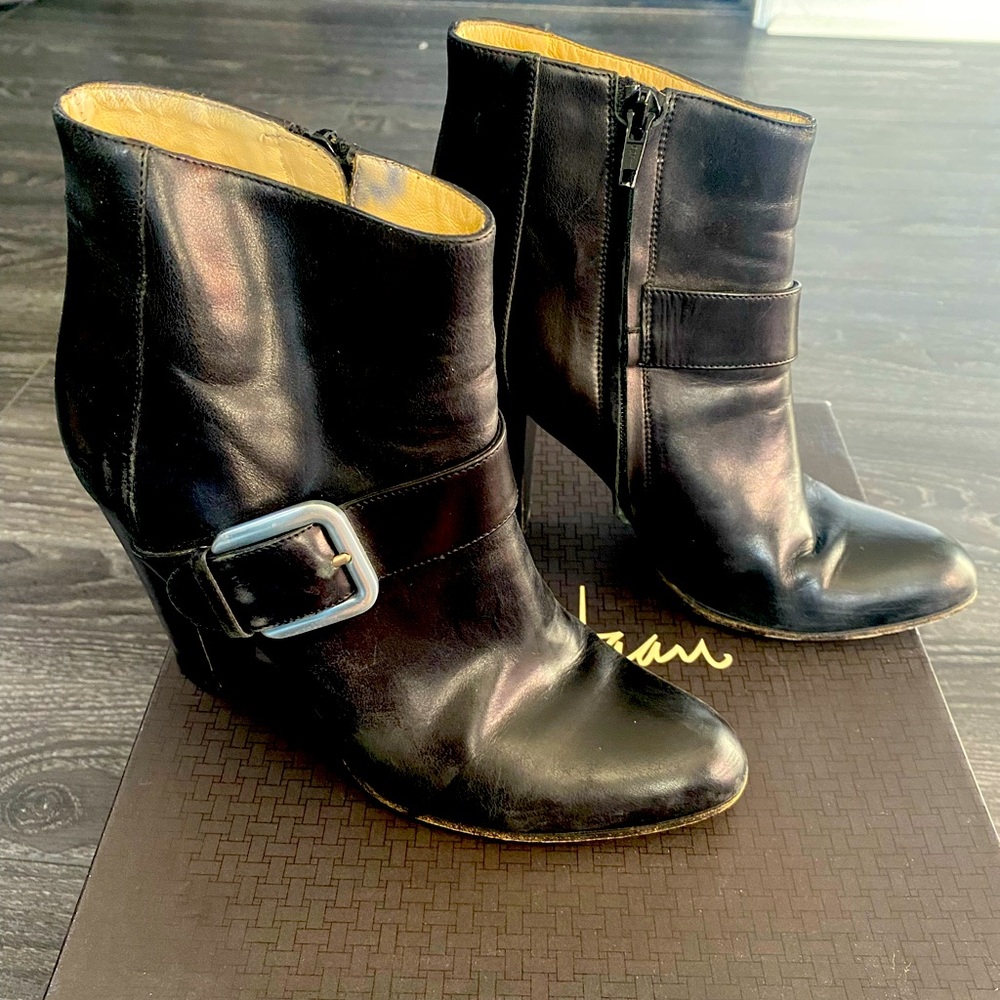 Cole Haan Collection short black boot size 6.5